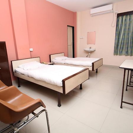 Hotel Gomatgiri Aurangabad  Luaran gambar