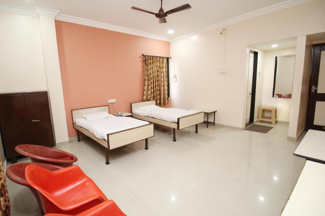 Hotel Gomatgiri Aurangabad  Luaran gambar